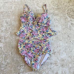 Torrid 2 piece swim suit
